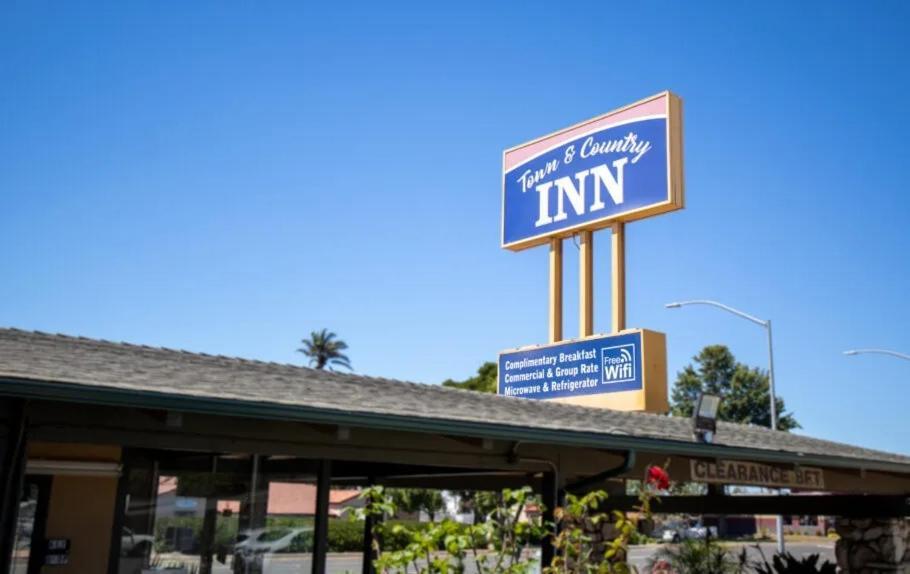 Town And Country Inn Santa Maria  Kültér fotó