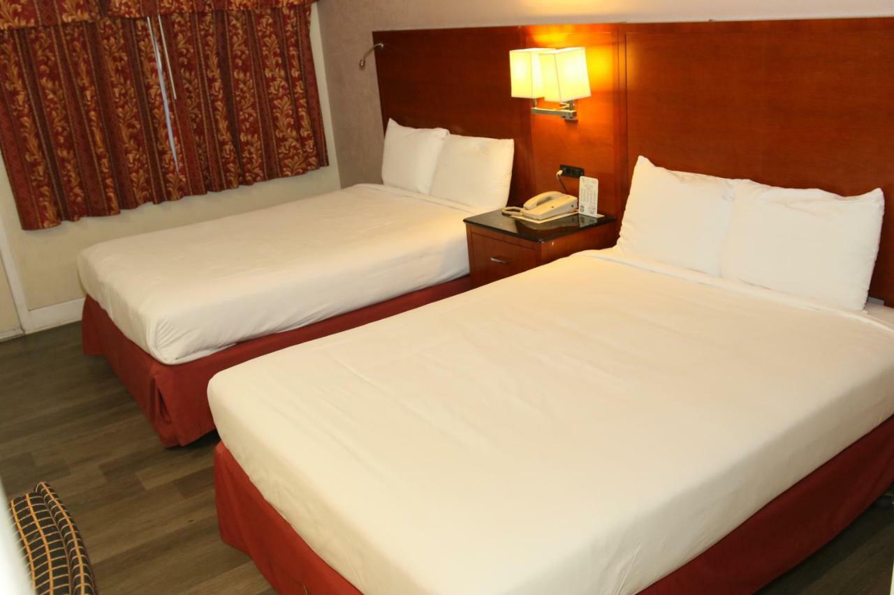 Town And Country Inn Santa Maria  Kültér fotó